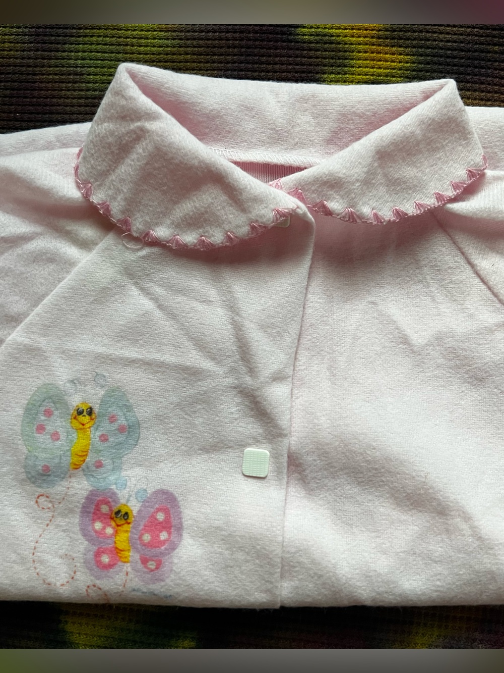 🦋 VTG 90s Baby Pink Butterfly Onesie